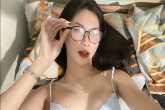 clip-sex-hay-co-nang-xinh-cuc-pham