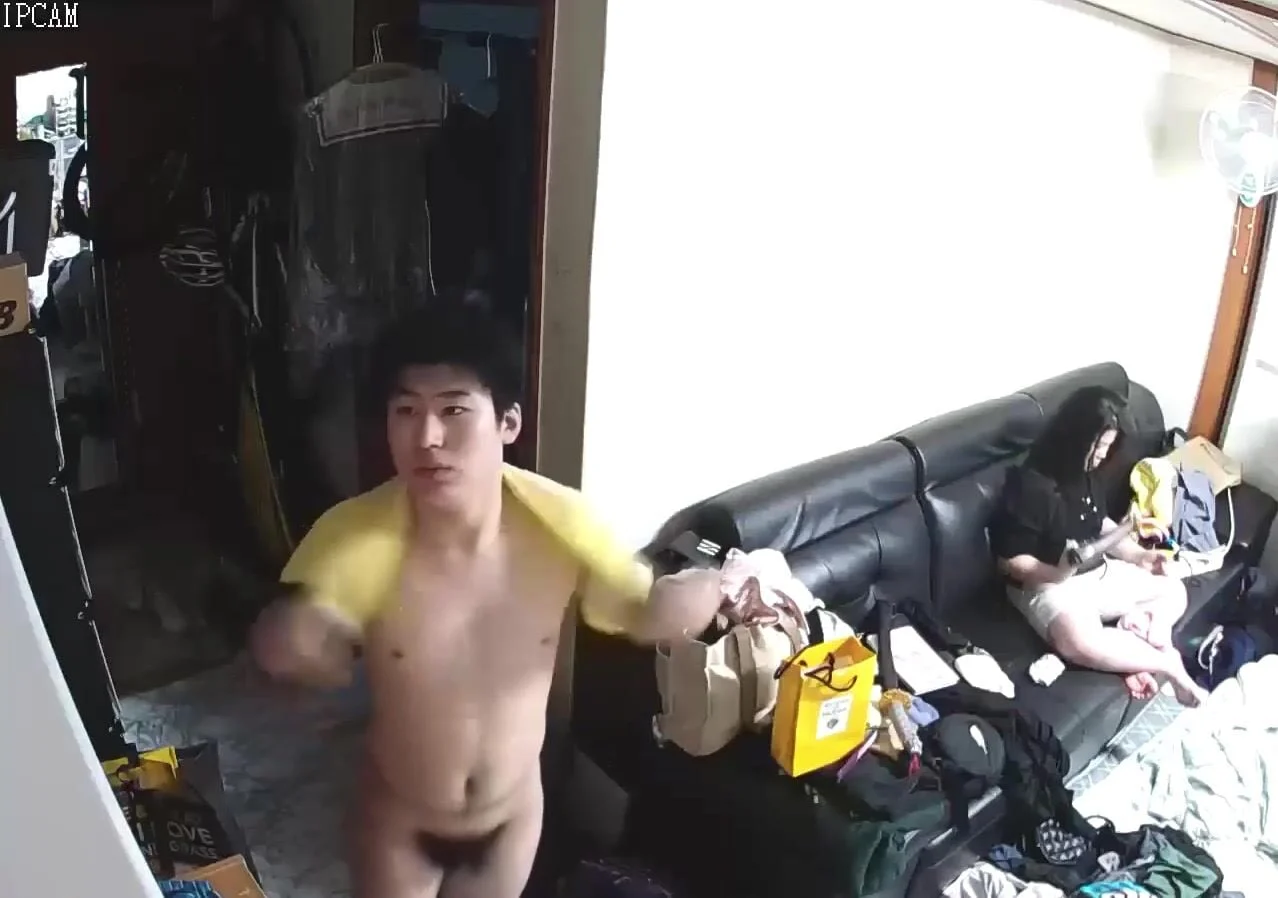 hack-camera-gia-dinh-co-so-thich-that-rong