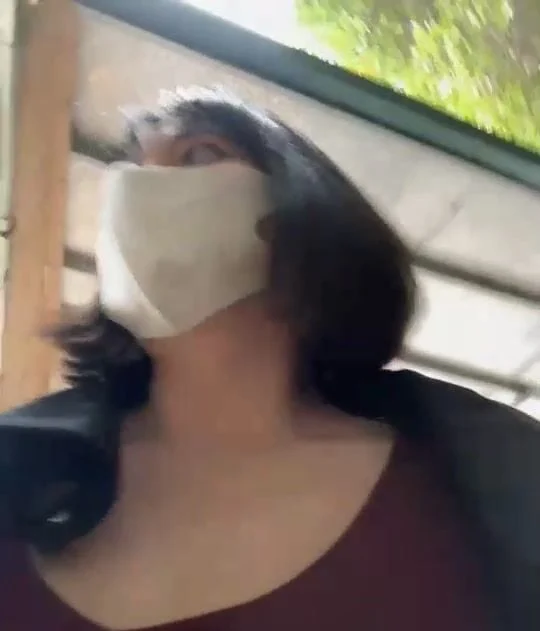may-squirt-1822025-public-2-em-show-tren-oto-va-ngoai-cong-cong-3