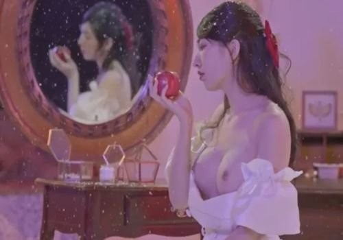 video-sex-moi-nhat-cua-nang-bach-tuyet