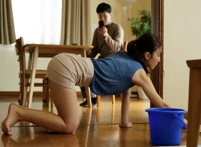 Mẹ kế trẻ dâm đãng hàng đẹp ngoại tình với con chồng