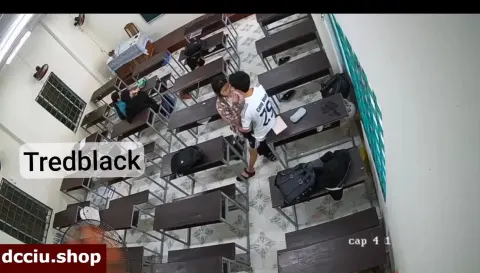 Sinh viên bây giờ bạo thật trốn tiết thể dục lên lớp chén nhau
